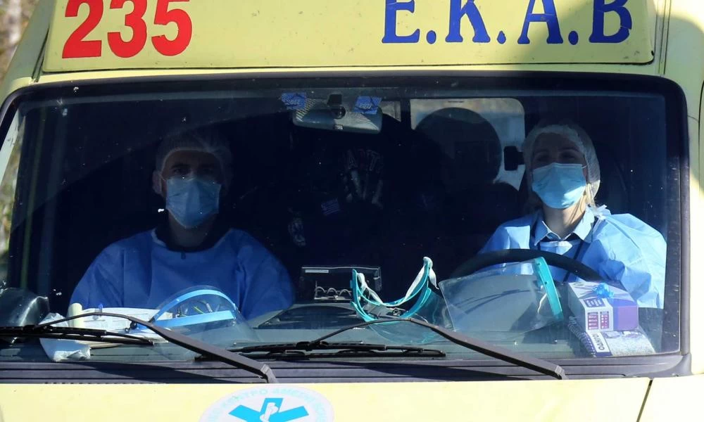 Πάτρα: Εξομολόγηση ψυχής απο Εκαβίτη - «Με έσωσαν η 1η δόση και οι γιατροί»